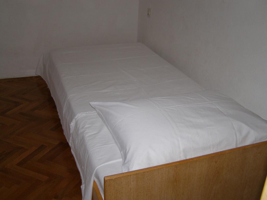 Apartment Marija Brbinj Ngoại thất bức ảnh